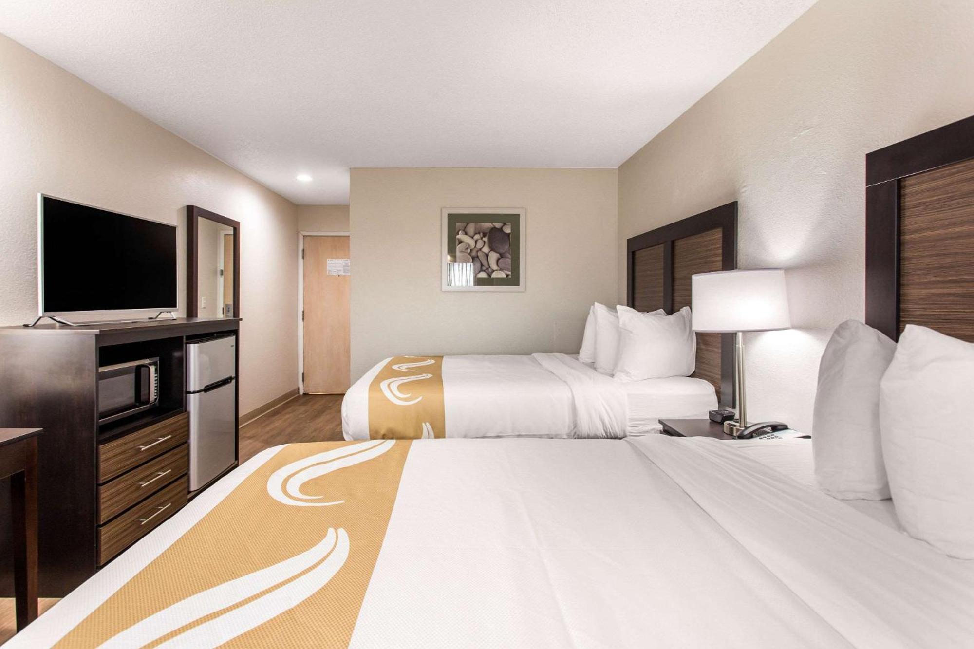 Quality Inn & Suites Myrtle Beach Near Outlets Экстерьер фото