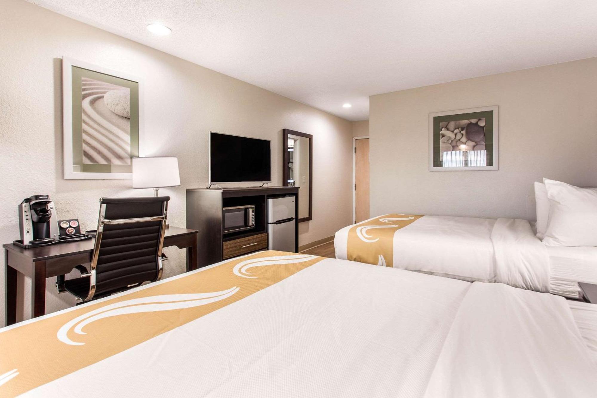 Quality Inn & Suites Myrtle Beach Near Outlets Экстерьер фото