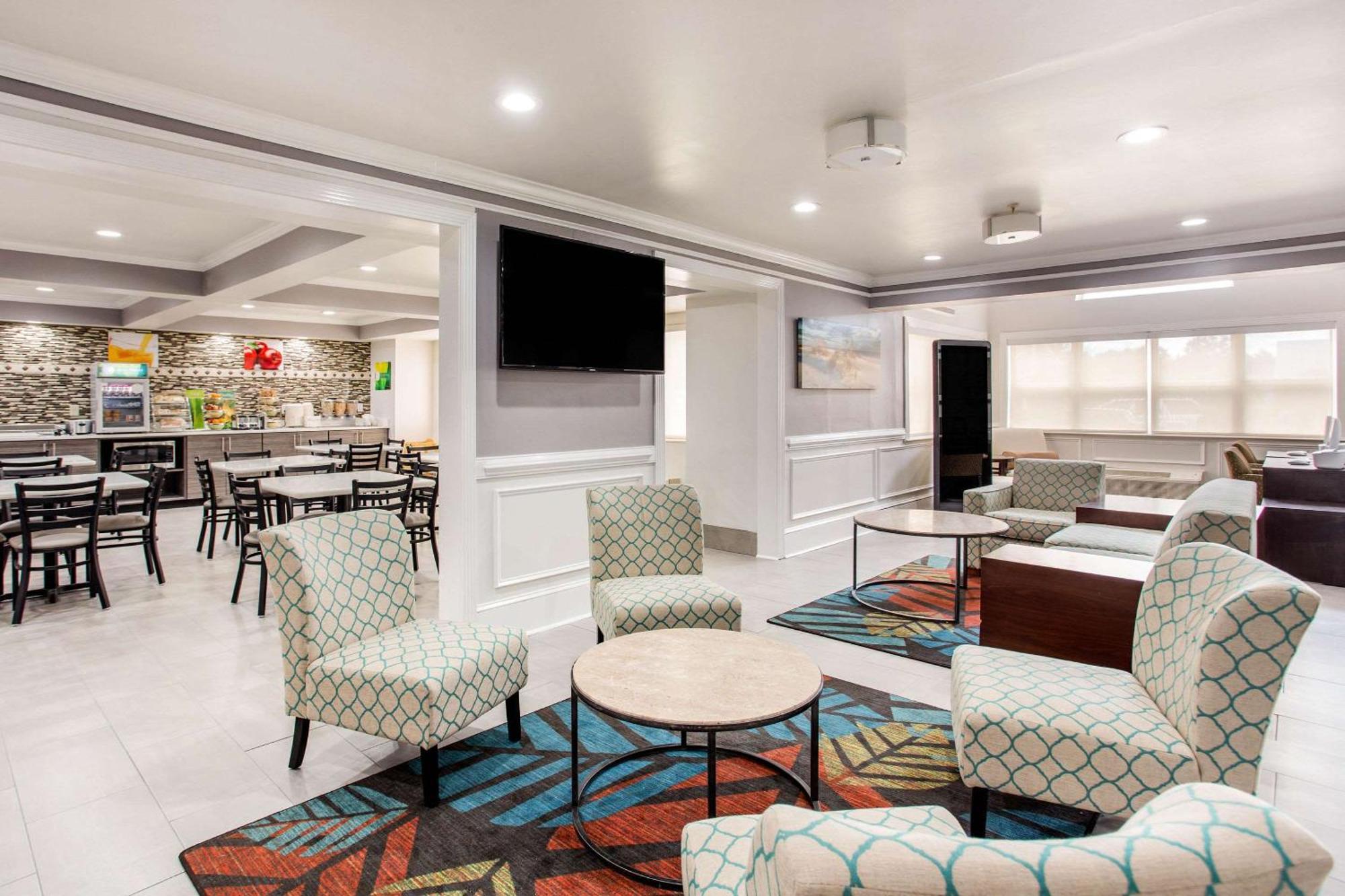 Quality Inn & Suites Myrtle Beach Near Outlets Экстерьер фото