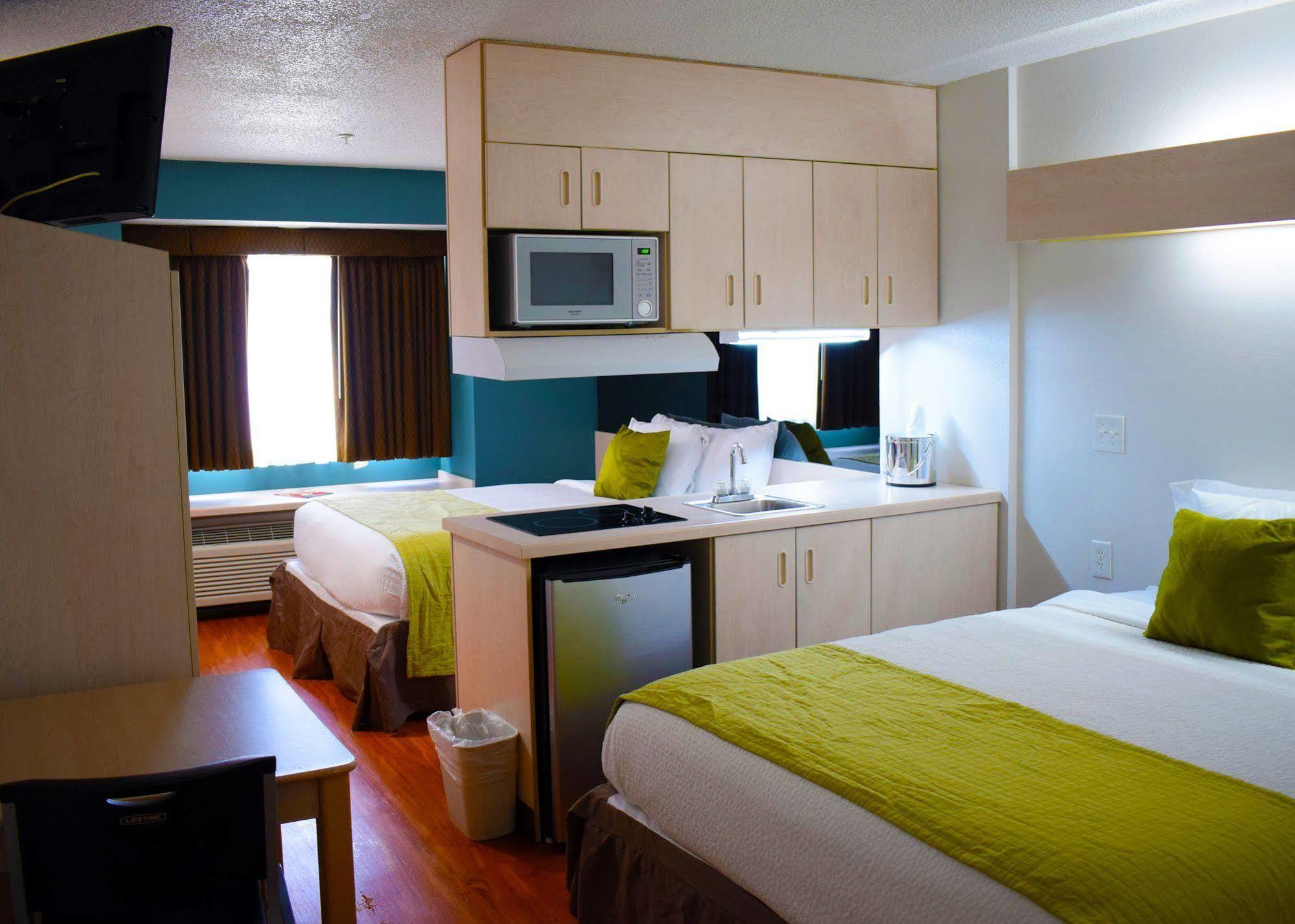 Quality Inn & Suites Myrtle Beach Near Outlets Экстерьер фото