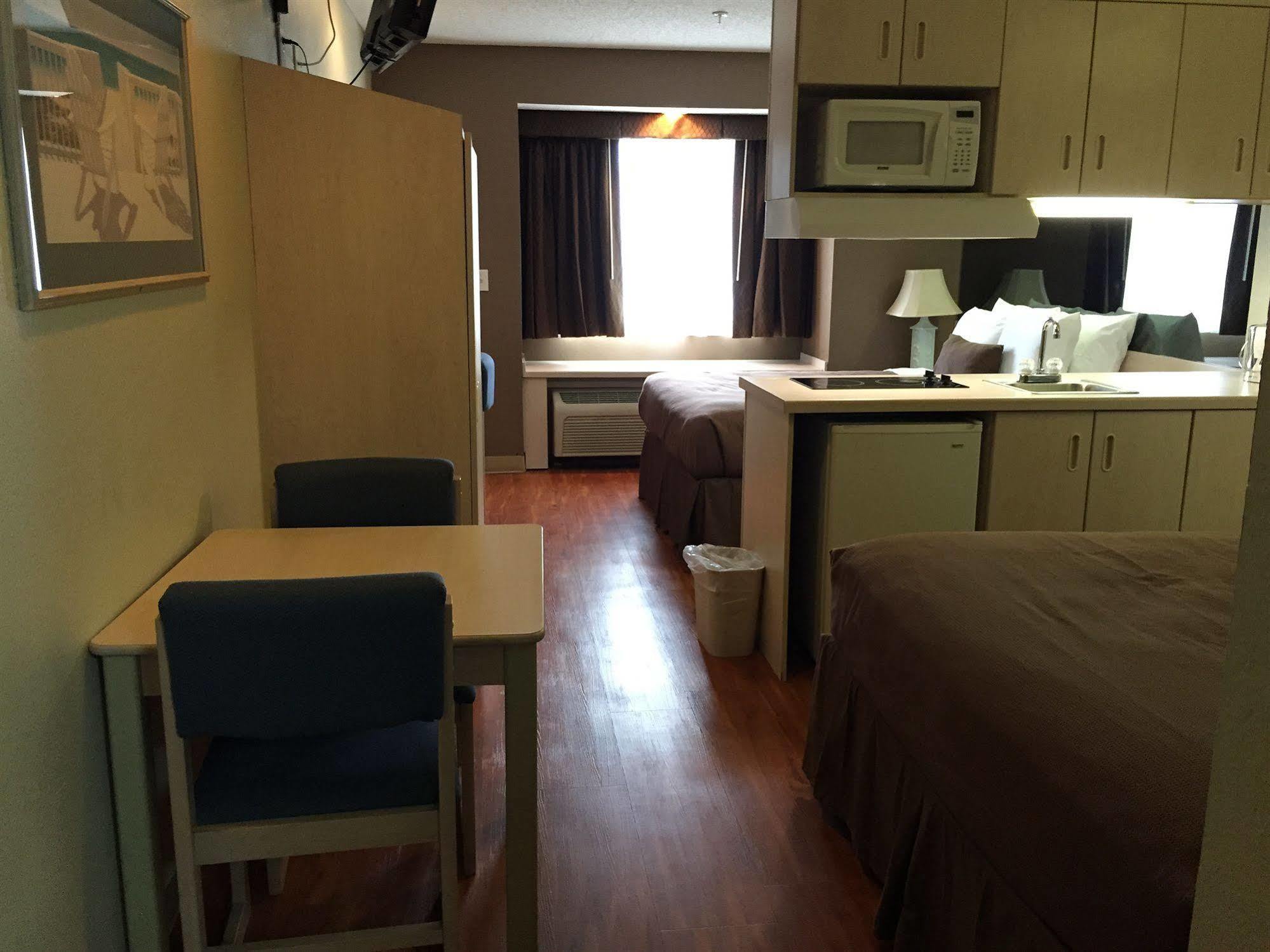Quality Inn & Suites Myrtle Beach Near Outlets Экстерьер фото