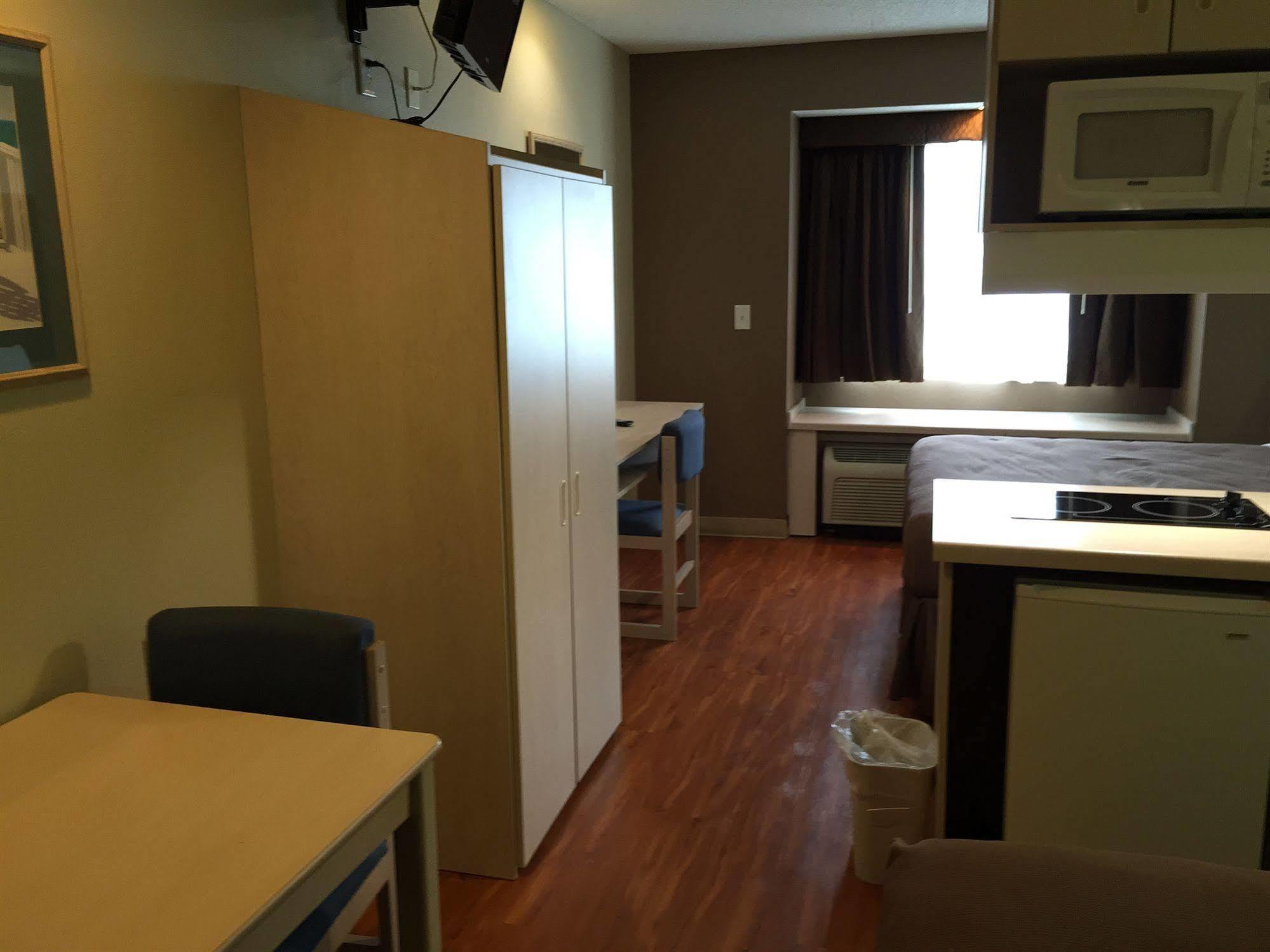 Quality Inn & Suites Myrtle Beach Near Outlets Экстерьер фото