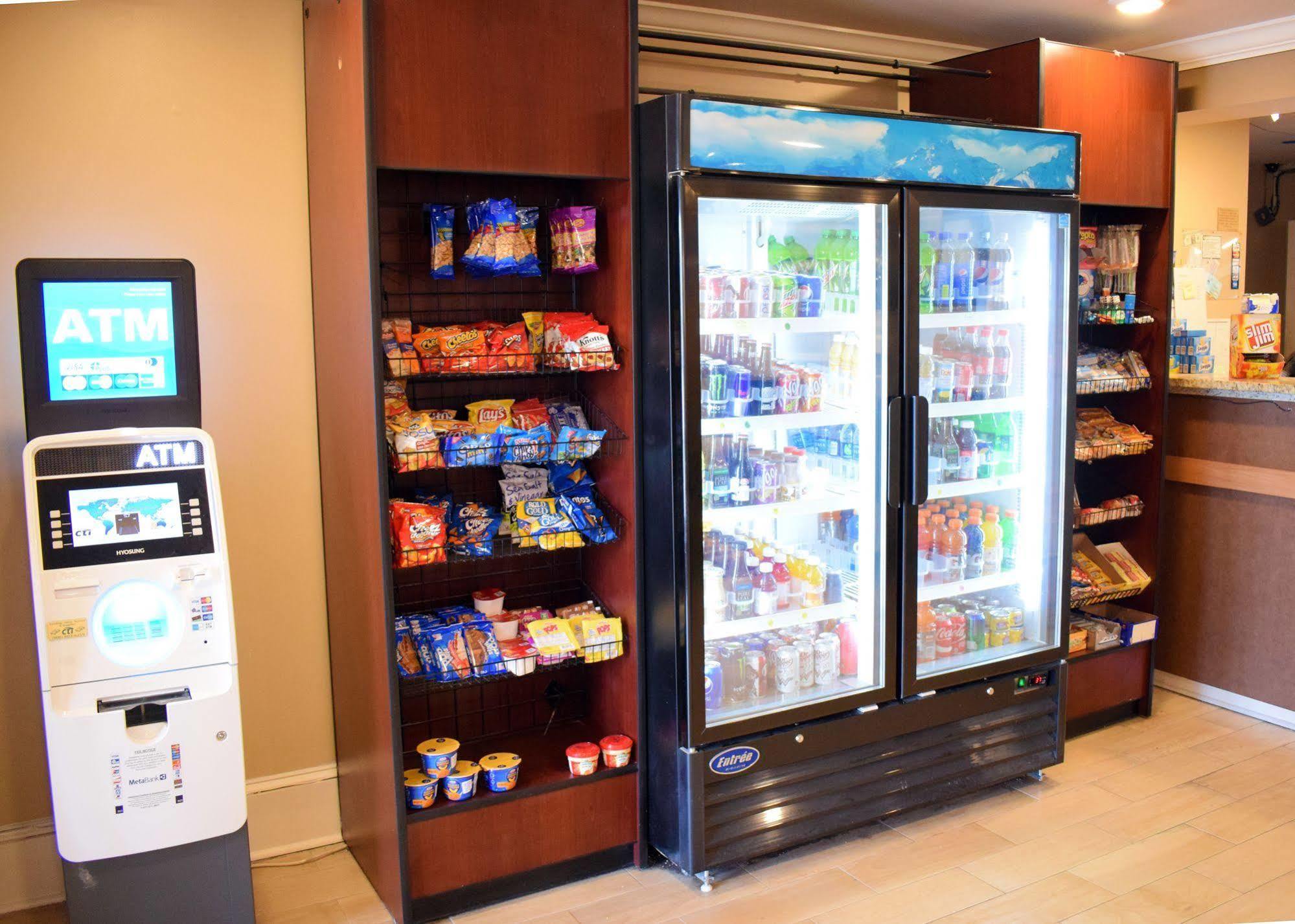 Quality Inn & Suites Myrtle Beach Near Outlets Экстерьер фото
